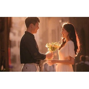 恋爱初期和对象聊什么话题好 谈恋爱怎么聊天不会冷场