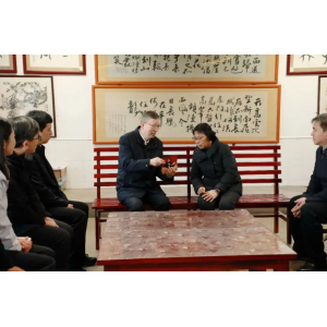 王嘉毅赴云南看望张桂梅 部署基础教育振兴与学位供给工作