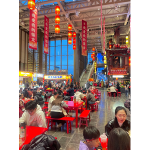 南京苏味市集启幕 200+商户齐聚解锁十三城年味美食